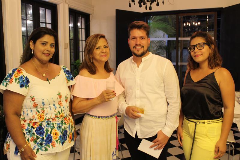 Brigitte Sánchez, Esperanza Barón, Cristian Sandoval y Luisa Vidal.